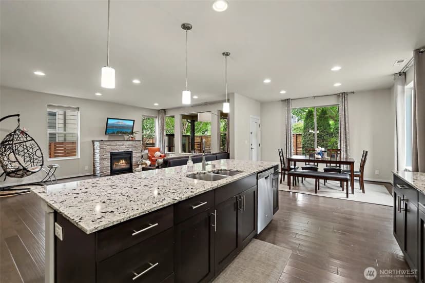 Property photo for 17511 92nd Place Ne, Bothell photo 12