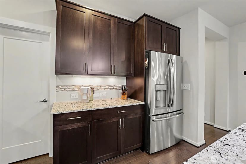 Property photo for 17511 92nd Place Ne, Bothell photo 13