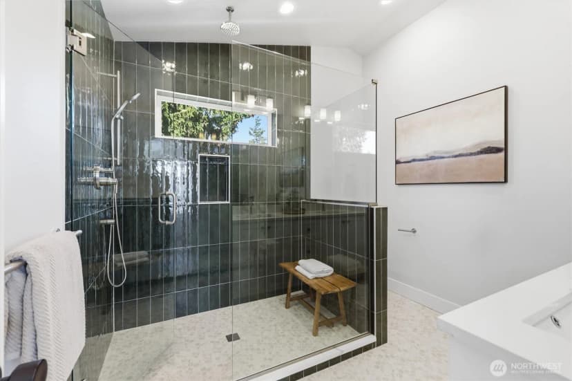 Property photo for 8815 Densmore Avenue N #b, Seattle photo 19
