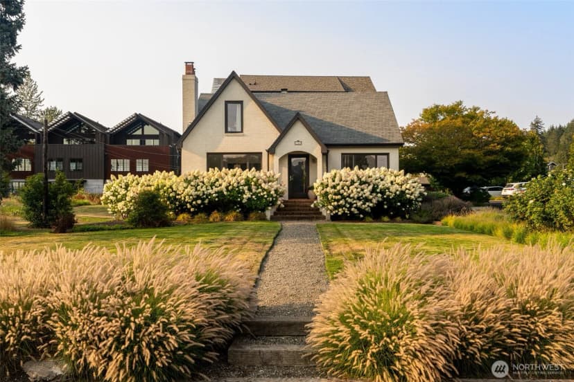 Property photo for 4569 Point White Drive Ne, Bainbridge Island