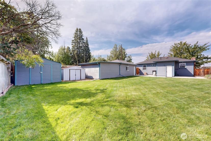 Property photo for 335 S Wilbur Avenue, Walla Walla photo 32