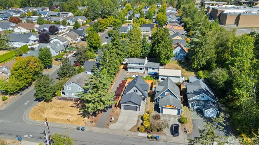 Property photo for 1715 E Illinois, Bellingham photo 32