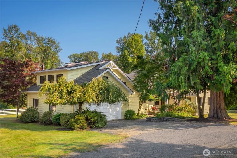 Property photo for 19303 Broadway Avenue, Snohomish photo 3