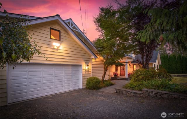 Property photo for 19303 Broadway Avenue, Snohomish photo 5