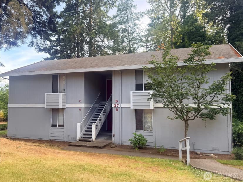 Property photo for 27 S 342nd Place, Federal Way