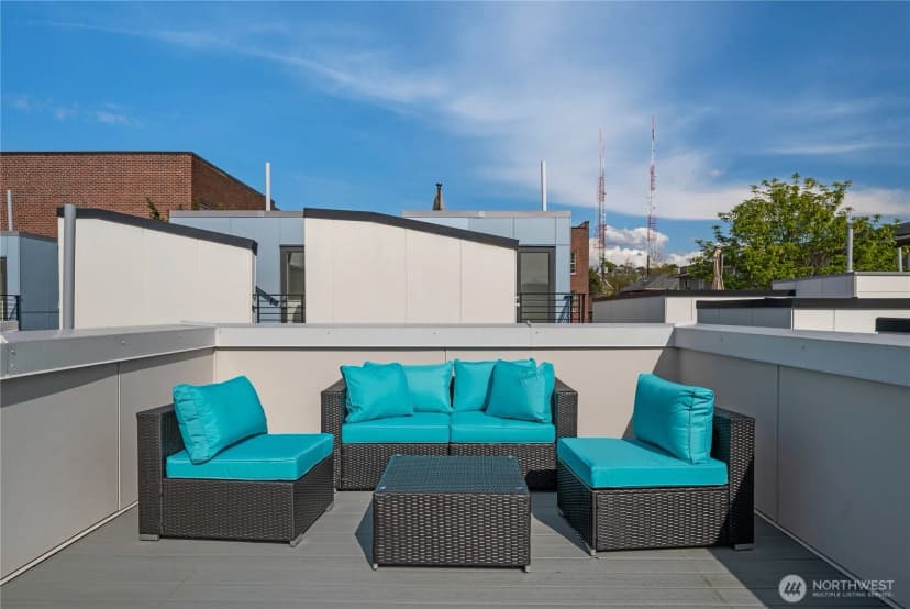 Property photo for 1728 11th Avenue ##a, Seattle photo 15