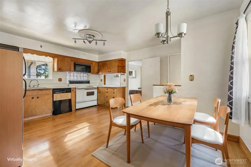 Property photo for 2219 Ocean Beach Highway, Longview photo 6