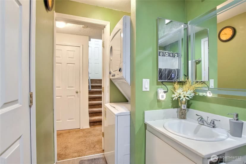 Property photo for 1313 W James Street #2, Kent photo 17