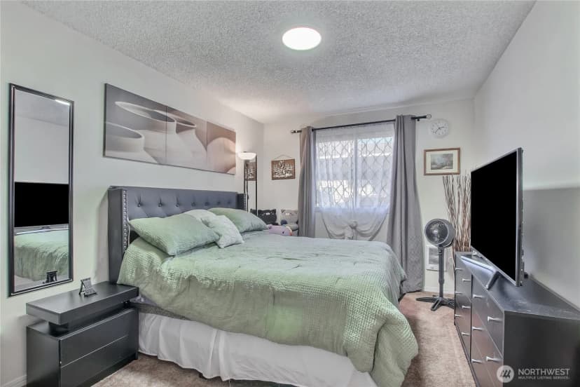 Property photo for 1313 W James Street #2, Kent photo 15