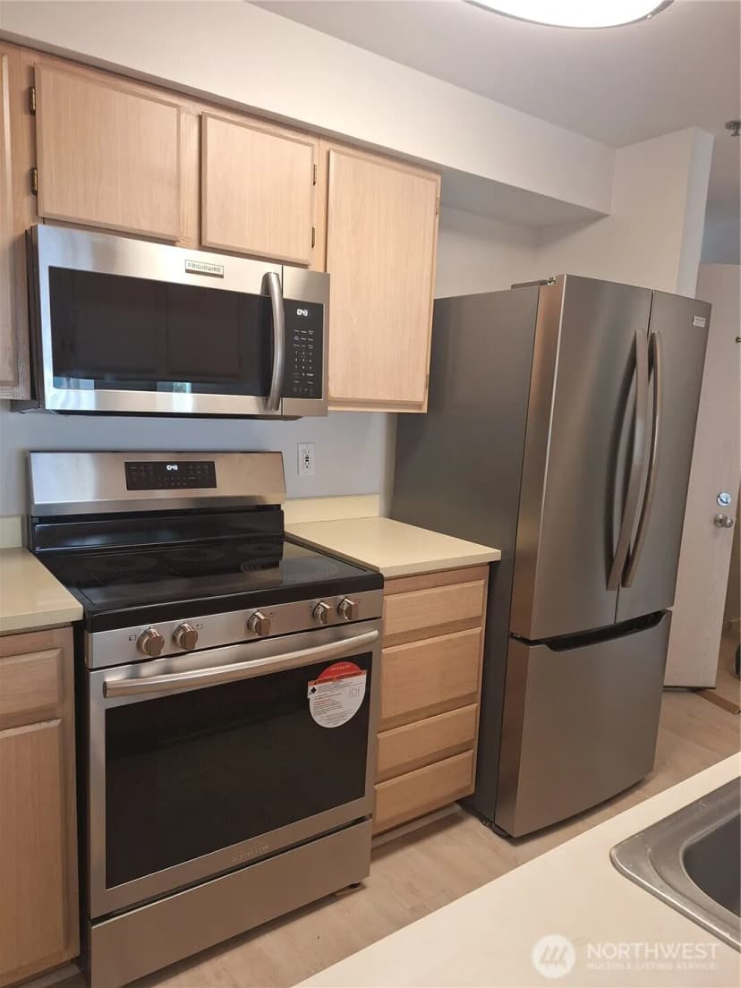 Property photo for 530 Melrose Avenue E #705, Seattle photo 8