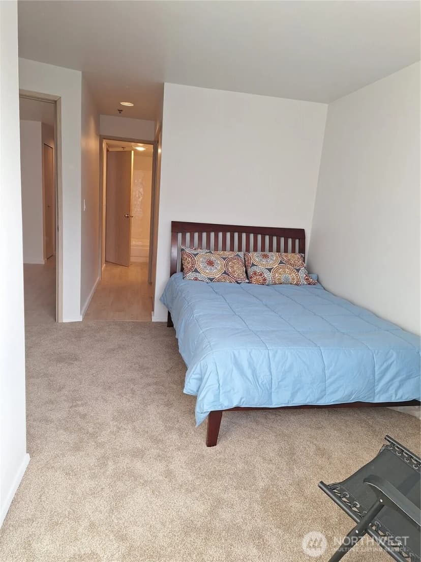 Property photo for 530 Melrose Avenue E #705, Seattle photo 6