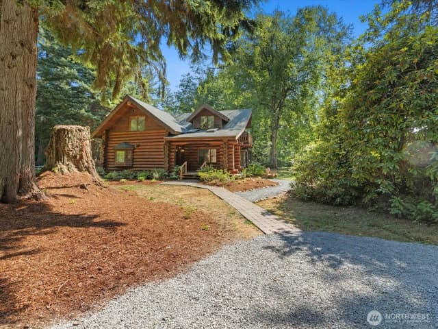 Property photo for 6417 113th Avenue Ne, Lake Stevens photo 3