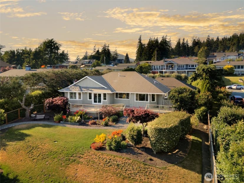 Property photo for 6404 Warren Street, Anacortes photo 21