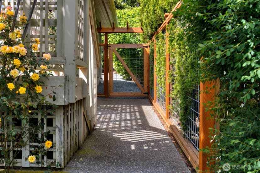 Property photo for 6404 Warren Street, Anacortes photo 23