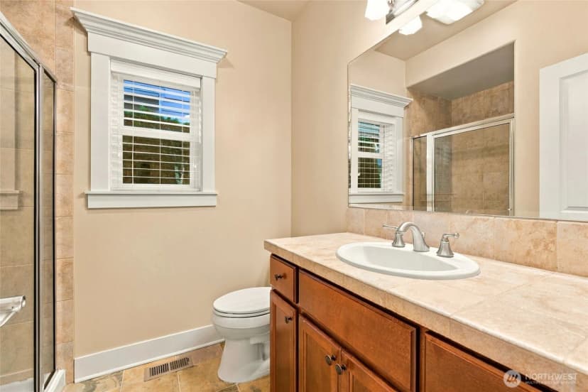 Property photo for 1131 236th Place Ne, Sammamish photo 6