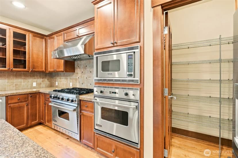 Property photo for 1131 236th Place Ne, Sammamish photo 10