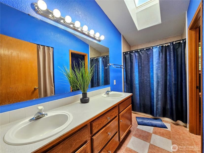 Property photo for 20414 2nd Avenue E, Spanaway photo 23