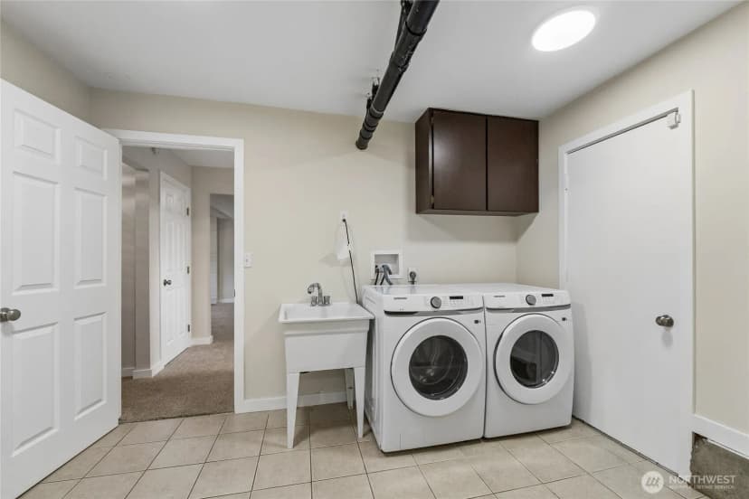 Property photo for 11125 129th Street, Kirkland photo 30