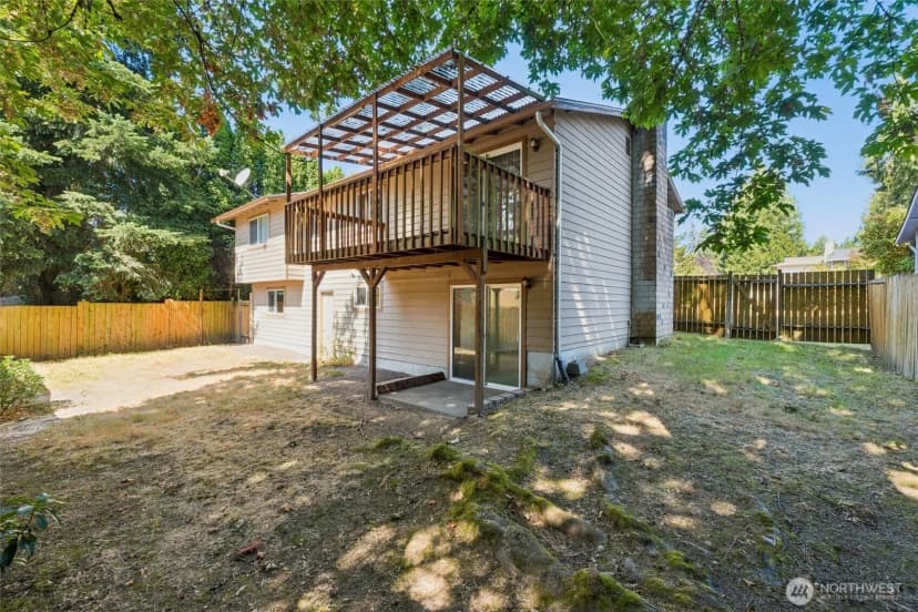 Property photo for 11125 129th Street, Kirkland photo 32