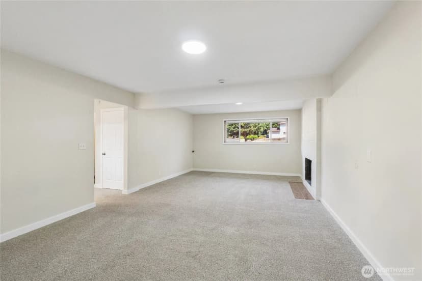 Property photo for 11125 129th Street, Kirkland photo 28