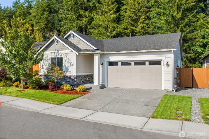 Property photo for 6684 Skipper Lane Se, Port Orchard