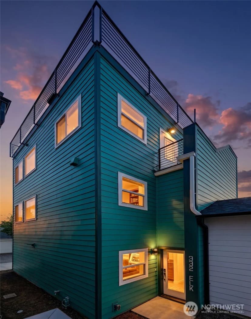 Property photo for 332 Ne Elk Place, Seattle photo 29