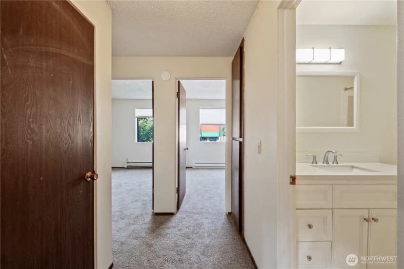 Property photo for 3115 E 29th Ave, Spokane photo 13