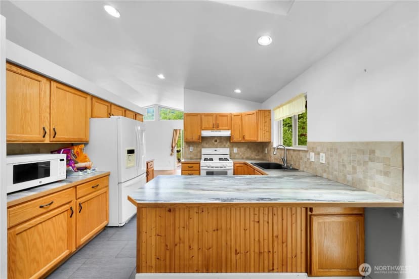 Property photo for 3046 Glenhaven Drive, Sedro Woolley photo 9