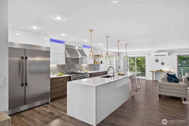 Property photo for 629 Bing Road #a, Lynnwood photo 4