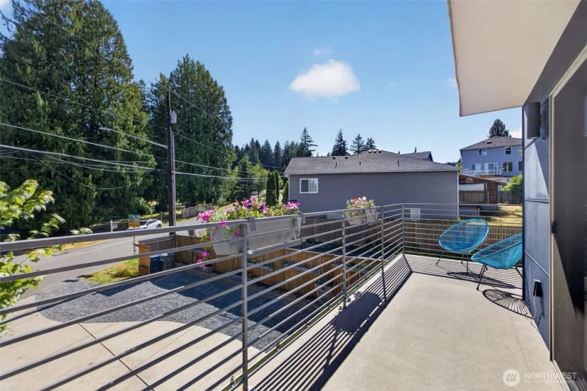 Property photo for 629 Bing Road #a, Lynnwood photo 17