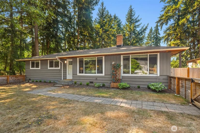 Property photo for 14333 165th Place Se, Renton photo 31
