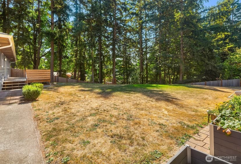 Property photo for 14333 165th Place Se, Renton photo 29