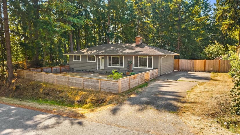 Property photo for 14333 165th Place Se, Renton photo 30