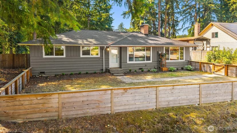 Property photo for 14333 165th Place Se, Renton photo 32