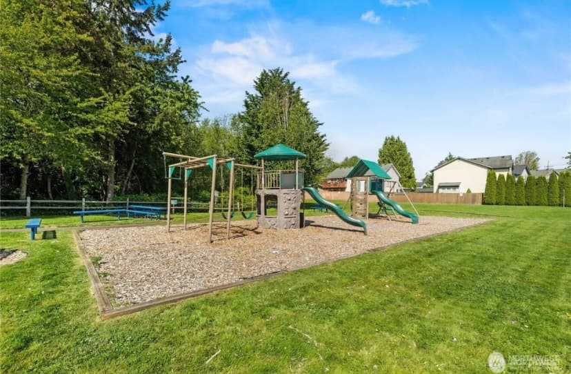 Property photo for 926 99th Street Sw, Everett photo 26
