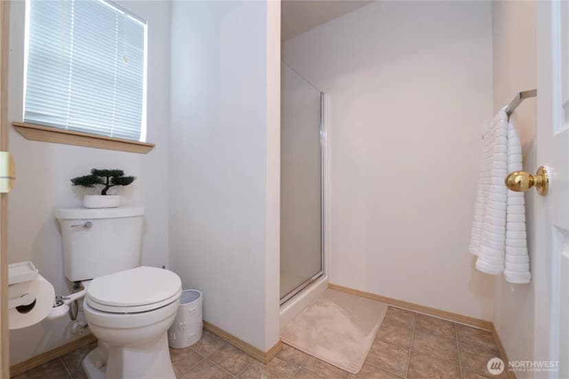 Property photo for 926 99th Street Sw, Everett photo 19