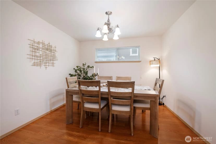 Property photo for 926 99th Street Sw, Everett photo 5