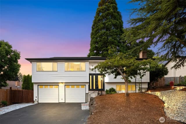 Property photo for 11212 Ne 145th Street, Kirkland