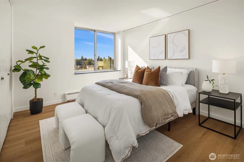 Property photo for 4540 8th Avenue Ne #1002, Seattle photo 14