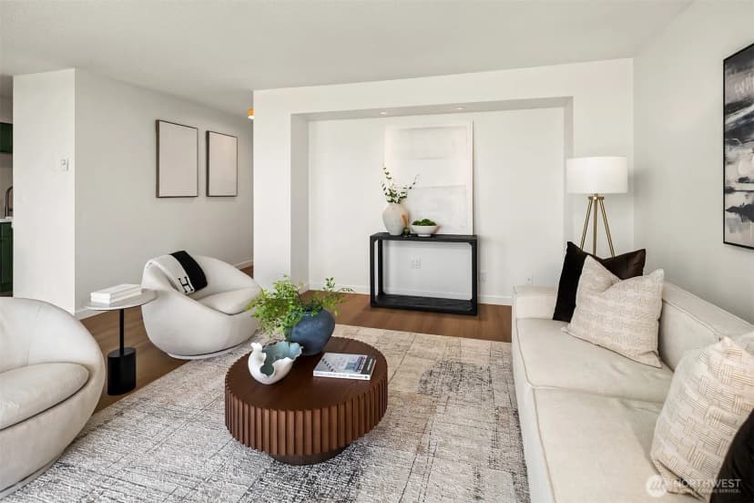 Property photo for 4540 8th Avenue Ne #1002, Seattle photo 10