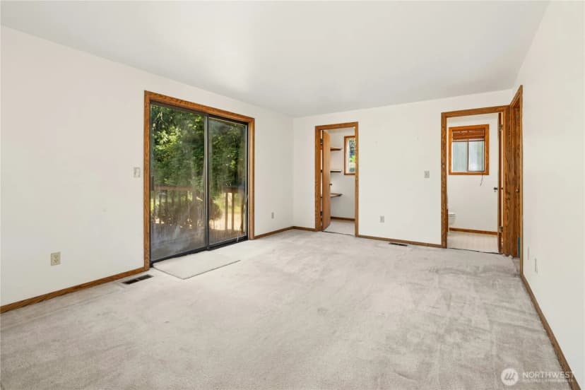 Property photo for 18515 Ne 143rd Place, Woodinville photo 15