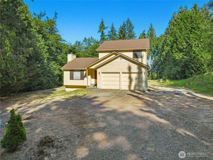 Property photo for 18515 Ne 143rd Place, Woodinville photo 4