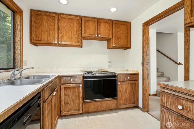 Property photo for 18515 Ne 143rd Place, Woodinville photo 13