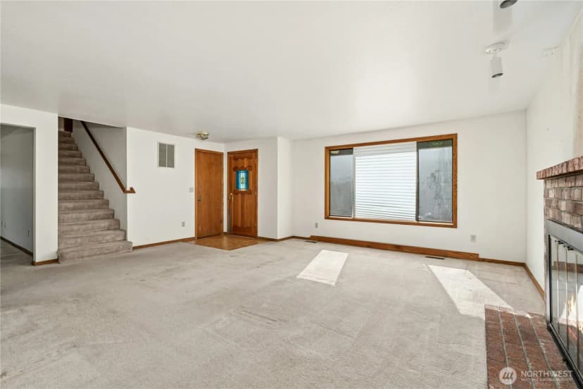 Property photo for 18515 Ne 143rd Place, Woodinville photo 8