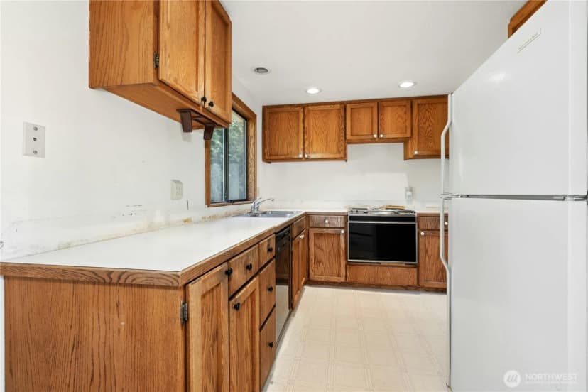 Property photo for 18515 Ne 143rd Place, Woodinville photo 12