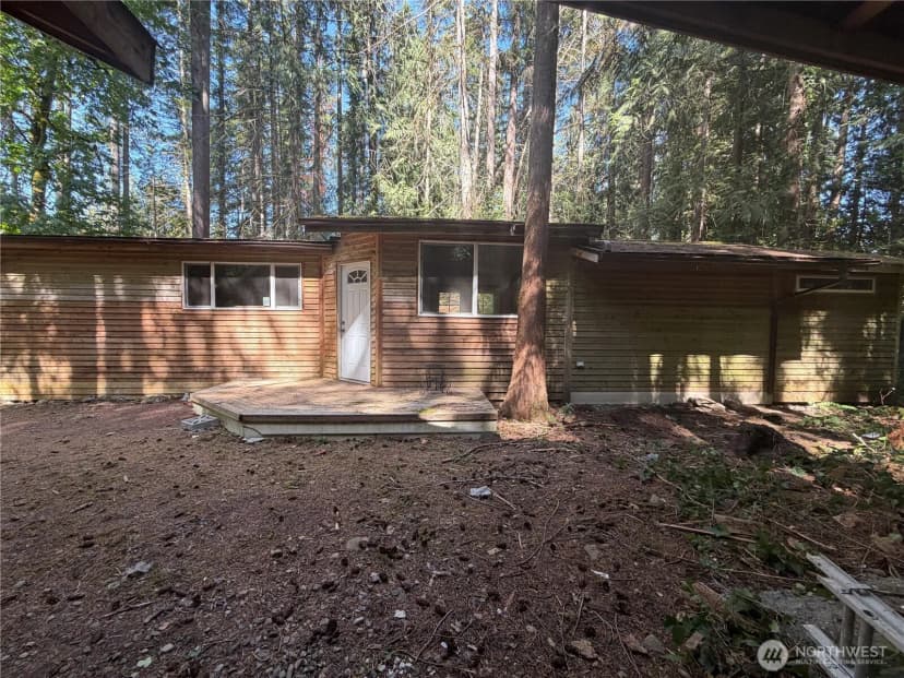 Property photo for 42062 Cedar Street, Concrete photo 4