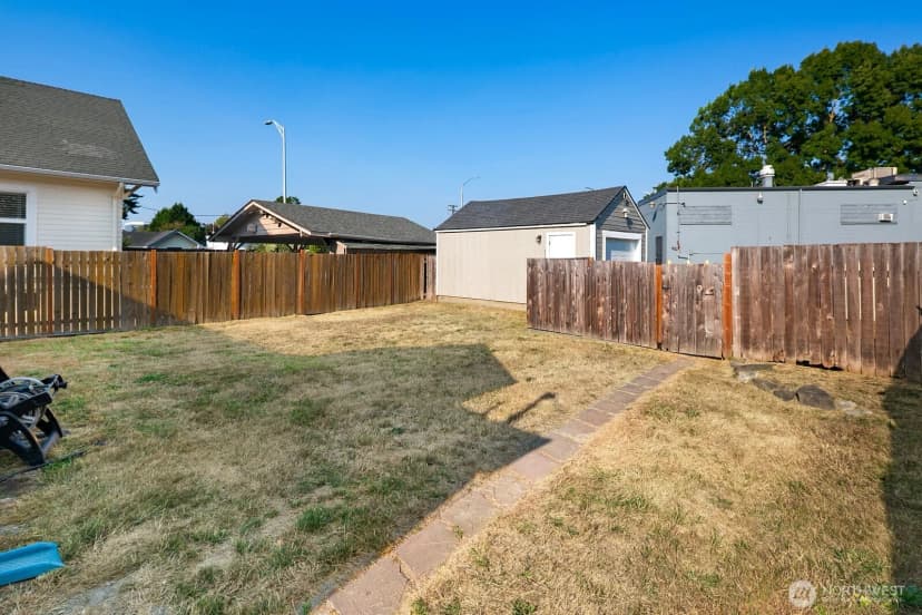Property photo for 346 Pelly Avenue N, Renton photo 18