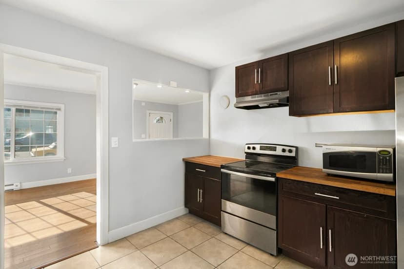 Property photo for 346 Pelly Avenue N, Renton photo 9