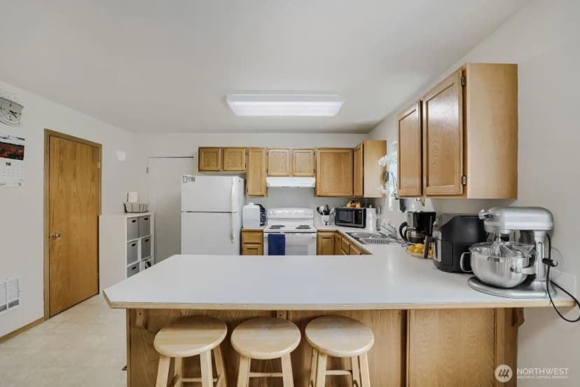 Property photo for 6101 Mcdougal Avenue, Everett photo 15