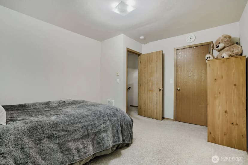 Property photo for 6101 Mcdougal Avenue, Everett photo 17